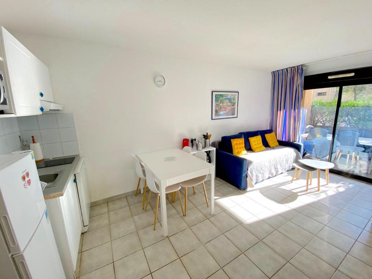 Appartement Avec Piscine A 5Min De La Plage Sanary-sur-Mer Exterior foto